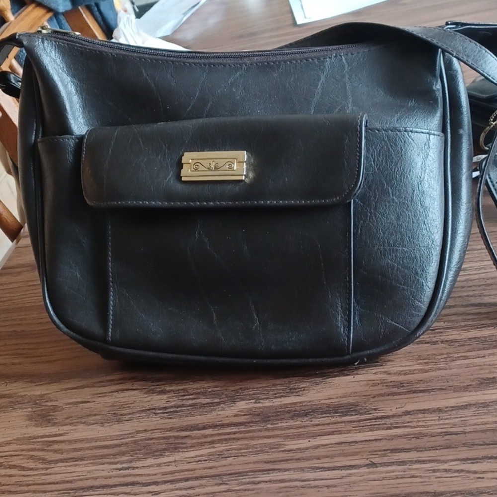 T.r Bentley brown leather purse, 11x8x4